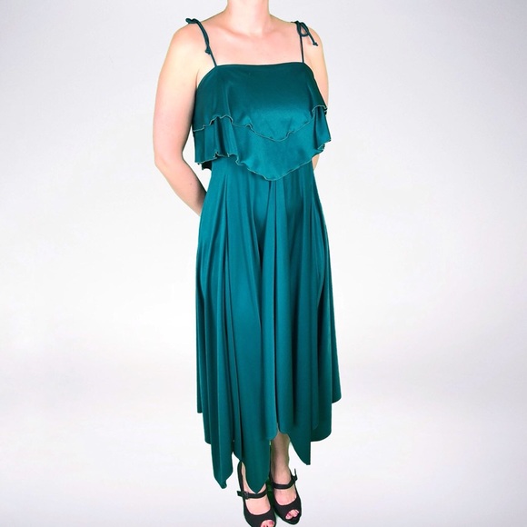 Dresses & Skirts - 🔴 VINTAGE Disco Dress